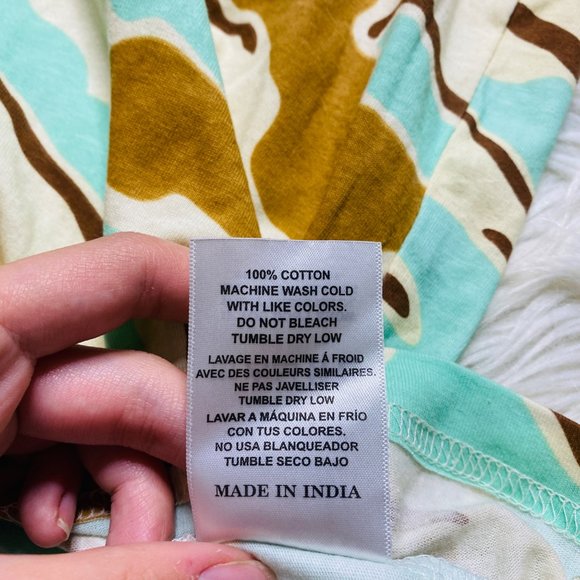 Sneaker Con Official Merch Mens Camo Graphic Logo Short Sleeve TShirt Size Small - Picture 7 of 10